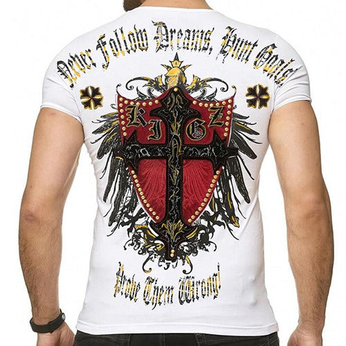 Biała koszulka z nadrukiem krzyża na plecach 