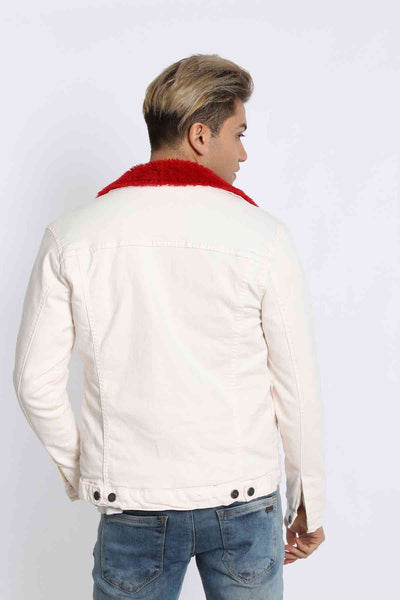 
Biała kurtka dżinsowa z czerwoną podszewką